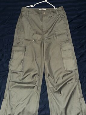 Oak + Fort Women’s Cargo Pants - Olive Green
